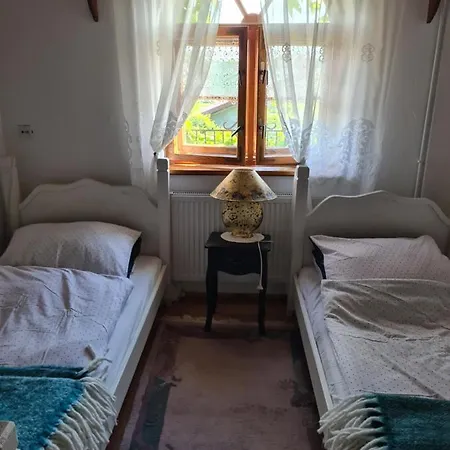 Dworek Sw.antoniego Agroturismo *