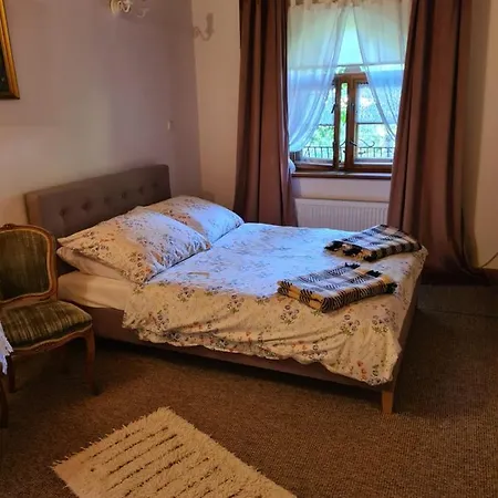 Lantgård Dworek Sw.antoniego *