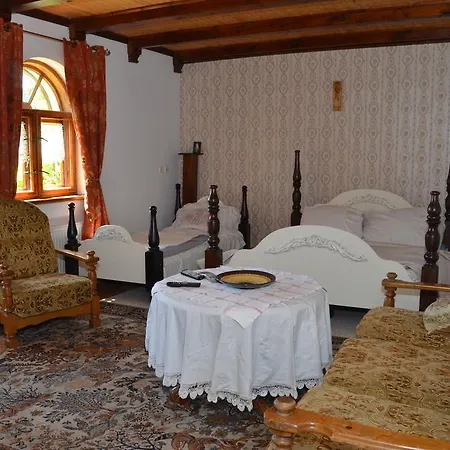 Gospodarstwo agroturystyczne Dworek Sw.antoniego Slawutowo