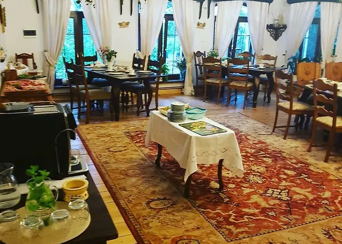 Dworek Sw.antoniego Фермерский дом Slawutowo